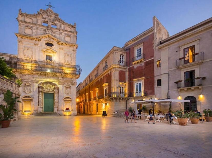 Delizia House Ortigia,Centro Citta, Vicino Al Mare Apartment Syracuse Ngoại thất bức ảnh