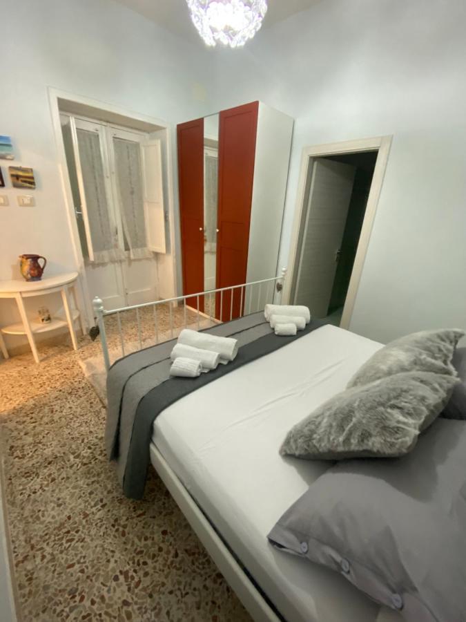 Delizia House Ortigia,Centro Citta, Vicino Al Mare Apartment Syracuse Ngoại thất bức ảnh