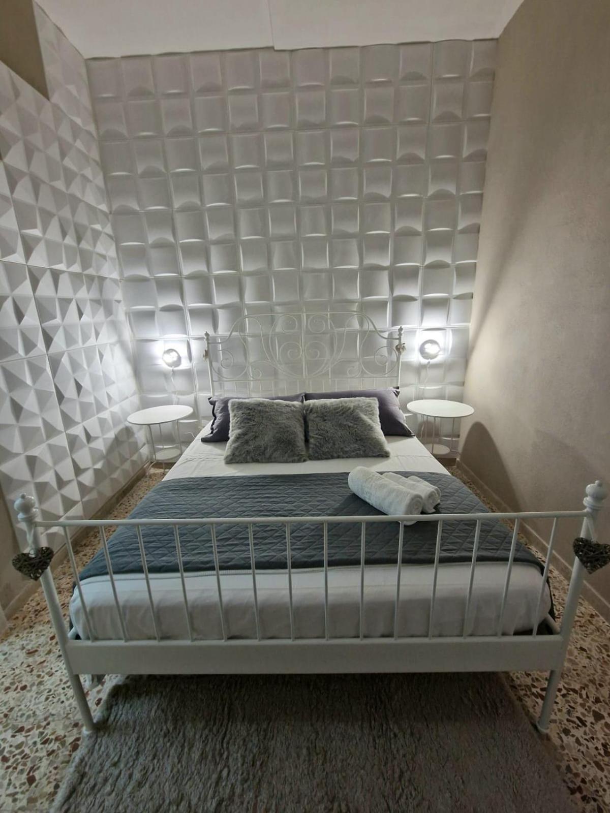 Delizia House Ortigia,Centro Citta, Vicino Al Mare Apartment Syracuse Ngoại thất bức ảnh